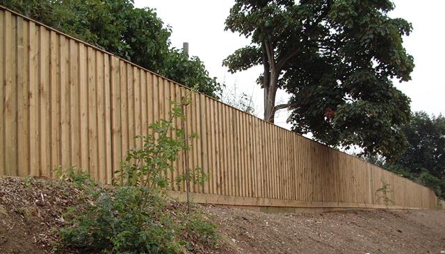 Acoustic fencing